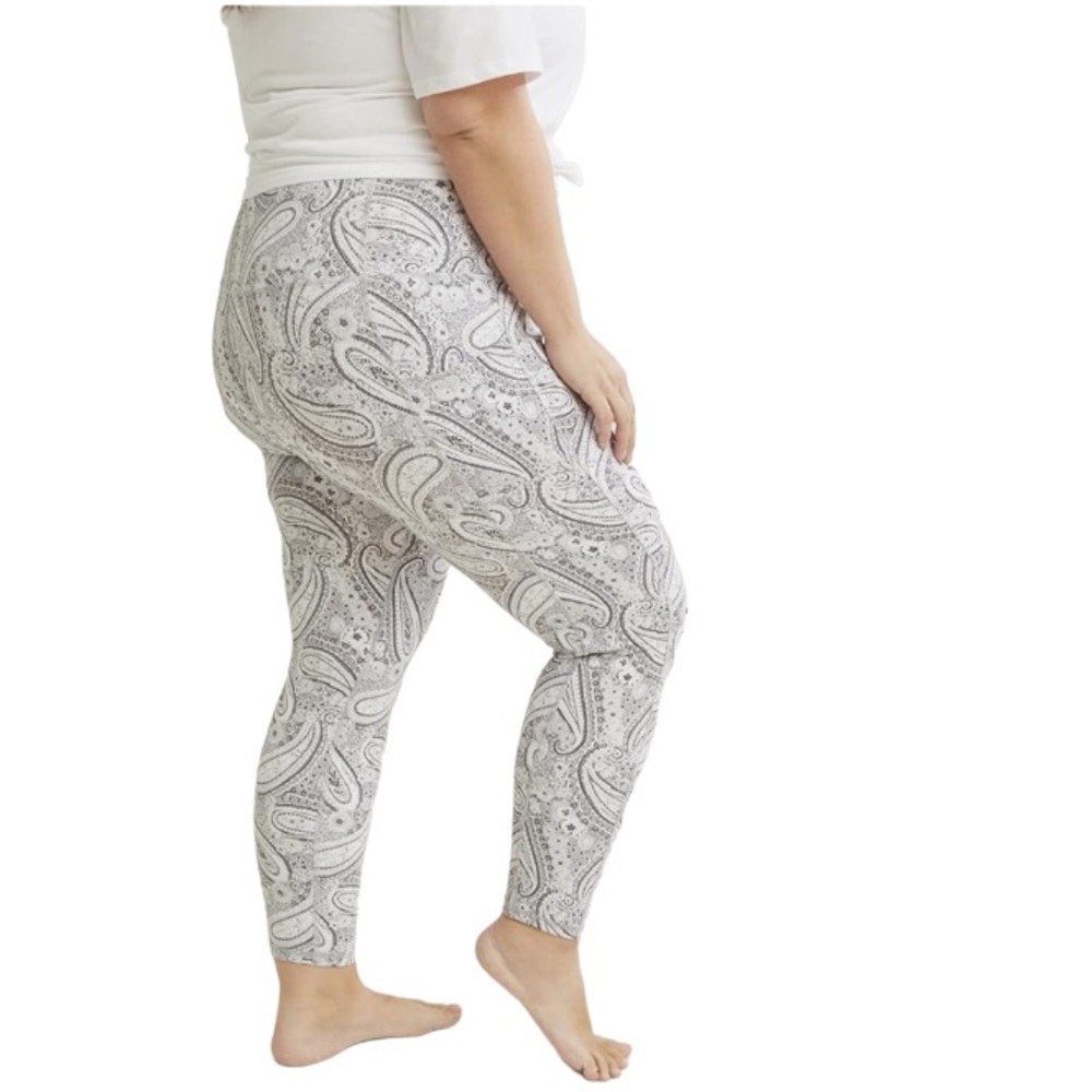 Vera Bradley Citrus Paisley Gray Leggings - Picture 2 of 9
